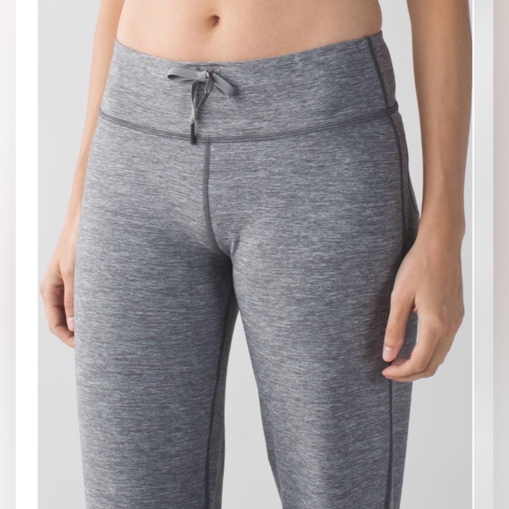 Lululemon Relaxed Fit Pant | Heathered Slate | Size 6 - Picture 4 of 12